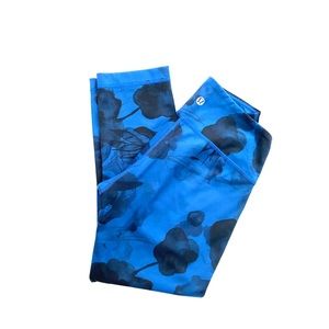 Lululemon Athletica Reflective Back Logo